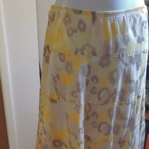 Women's Skirt; Size 14, A-Lined; Elastic Waist